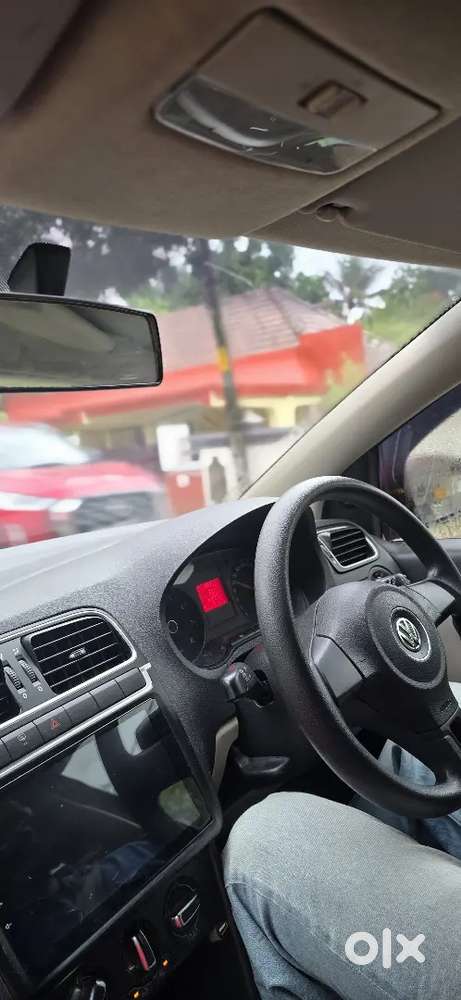 Volkswagen Polo 2010 Petrol 61238 Km Driven