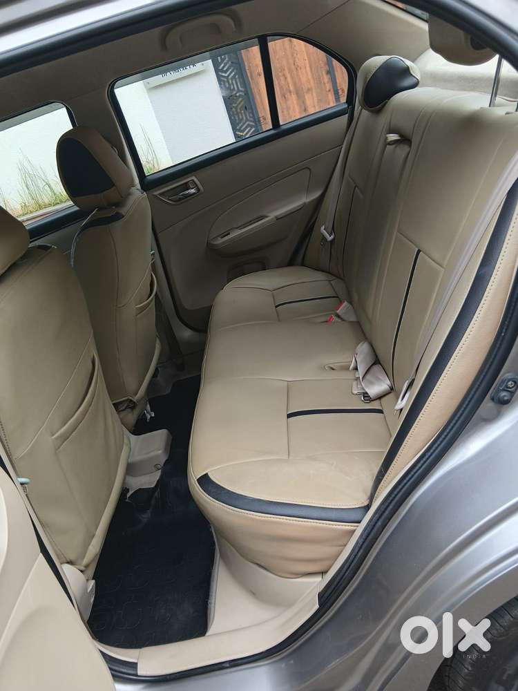 Maruti Suzuki Swift Dzire 1.2 Vxi Bsiv, 2013, Petrol