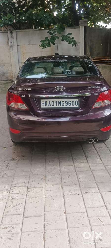 Hyundai Fluidic Verna 1.6 Vtvt Sx, 2011, Petrol