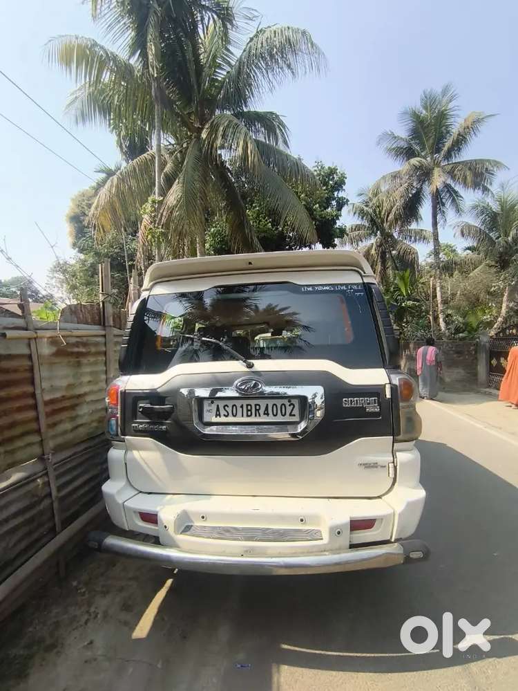Mahindra Scorpio Classic 2015 Diesel 130000 Km Driven