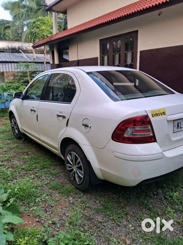 Well Maintained Powerfull Neat And Clean Vehicle
Good For Family Use