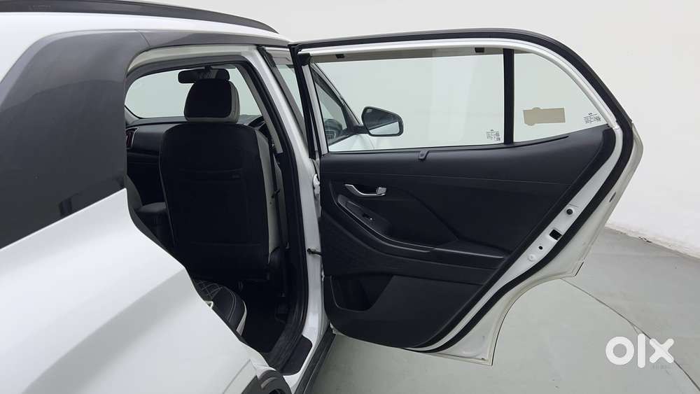Hyundai Creta 1.5 S Plus Knight Petrol, 2023, Petrol