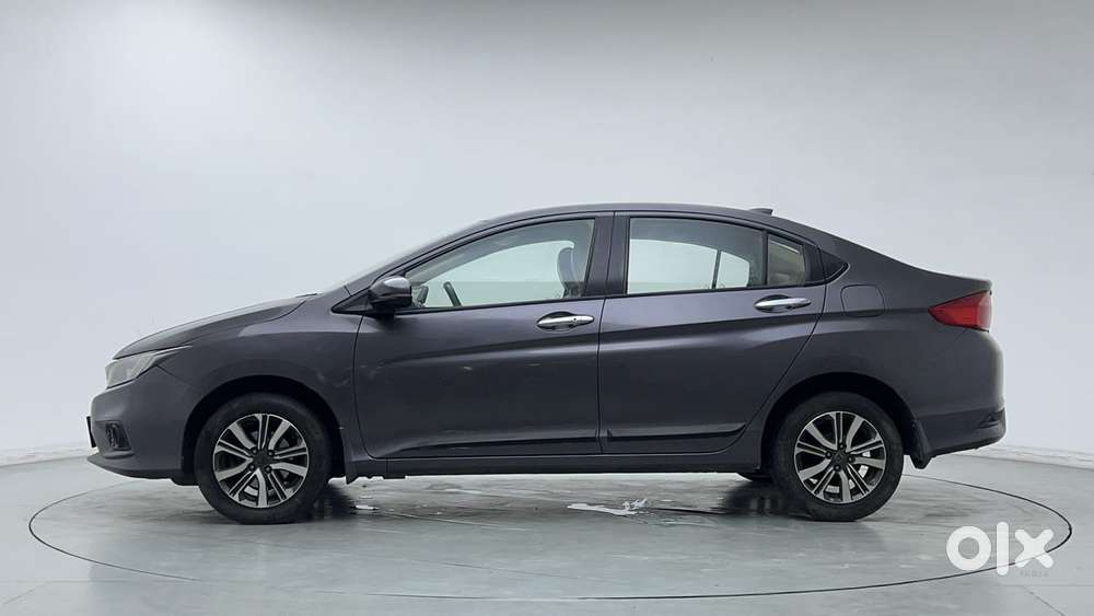 Honda City I-vtec V, 2017, Petrol