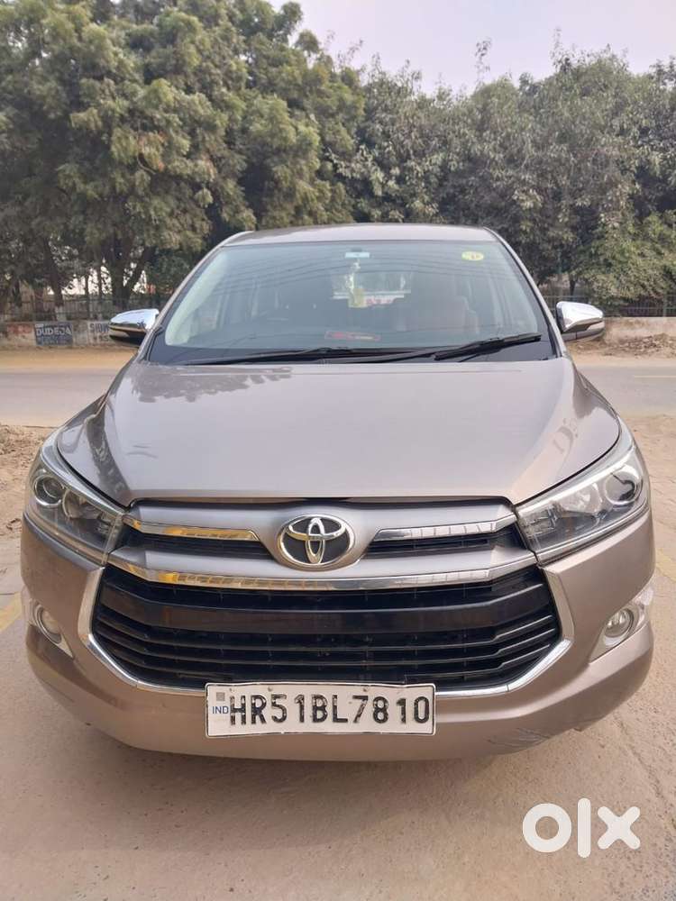 Toyota Innova Crysta