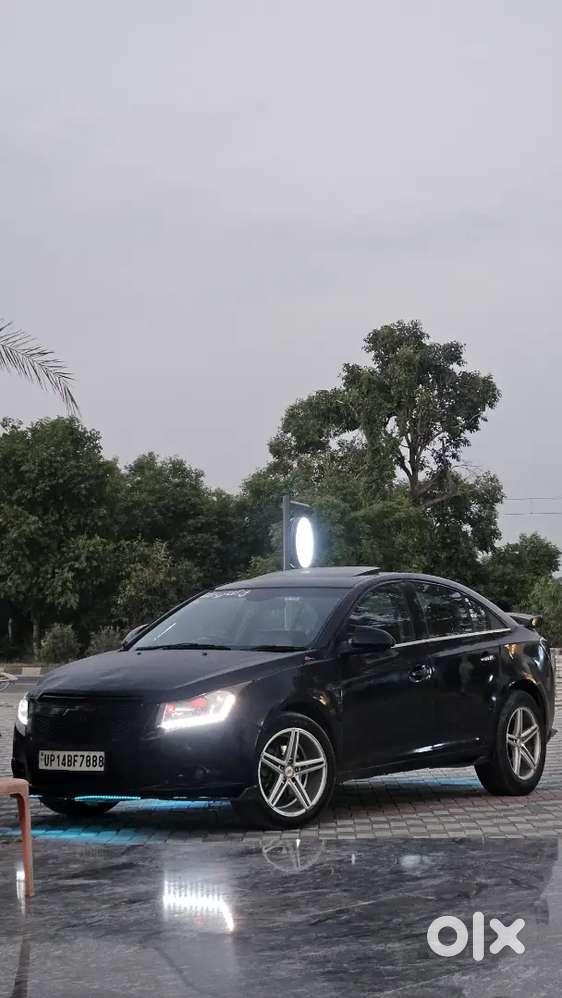 Chevrolet Cruze 2011 Diesel Good Condition Full Modifide