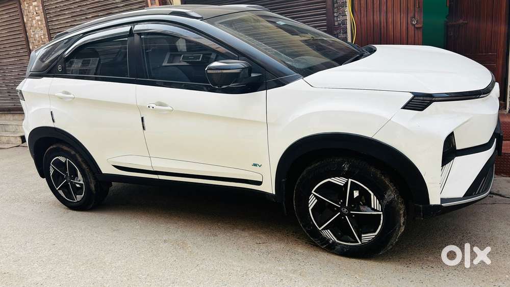 Tata Nexon Ev Empowered Plus Lr, 2024, Electric