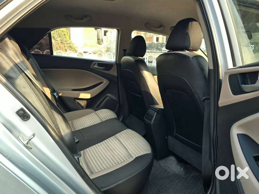 Hyundai Elite I20 Sportz Plus, 2021, Petrol