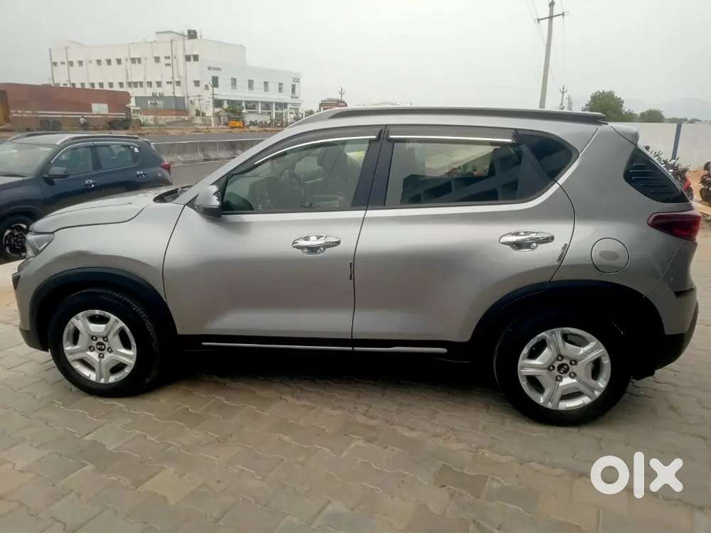 Single Owner With Very Well Maintained Car, Accedent Free Car.