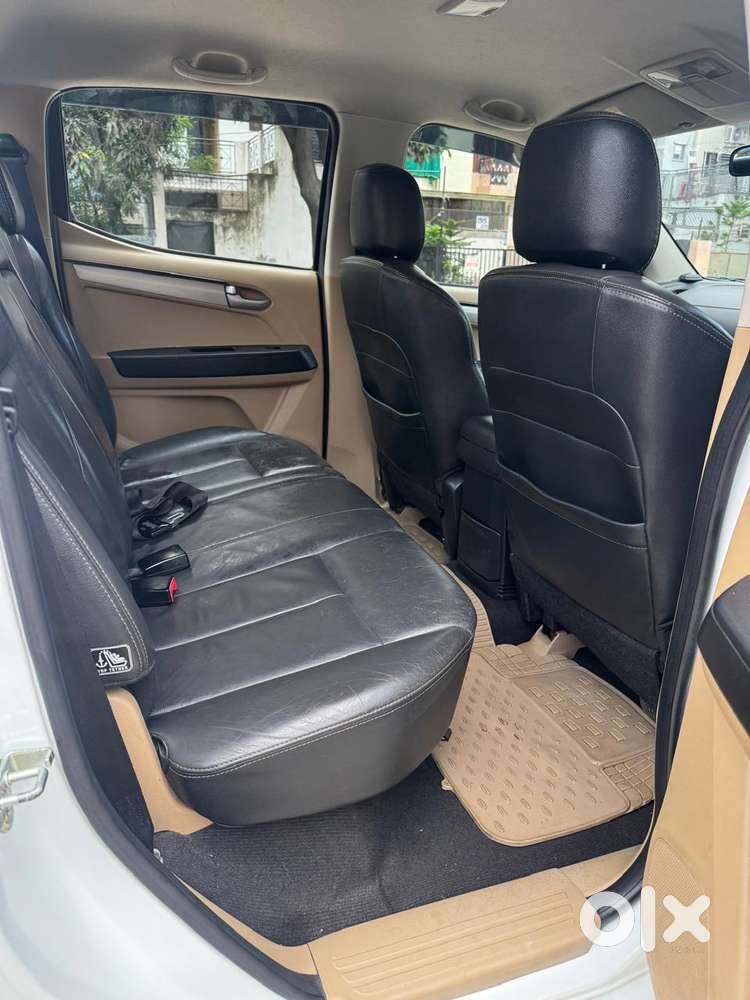 Isuzu V-cross Z 4x4 Mt, 2018, Diesel