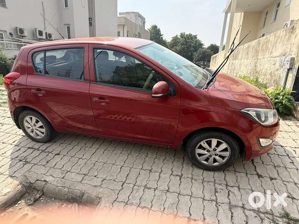 Hyundai Model Petrol 2012