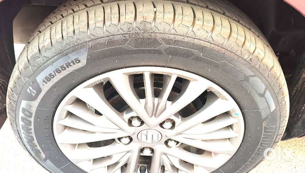 Maruti Suzuki Ertiga Zxi Shvs, 2021, Petrol