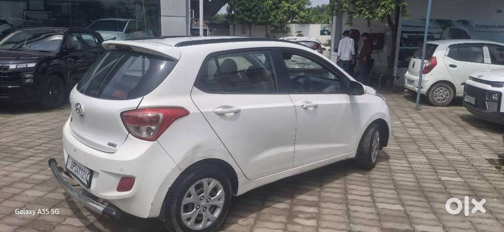 Hyundai Grand I10 Sportz Celebration Edition, 2016, Petrol
