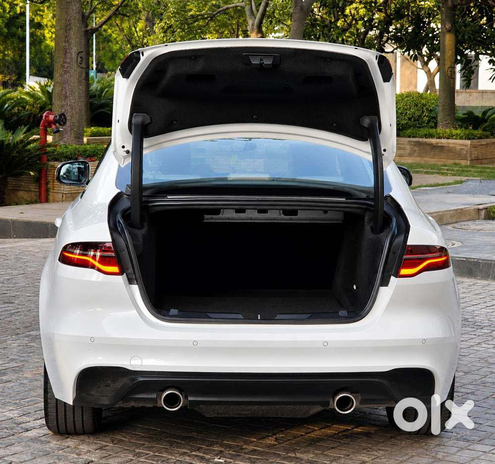 Jaguar Others Xe, 2021, Petrol