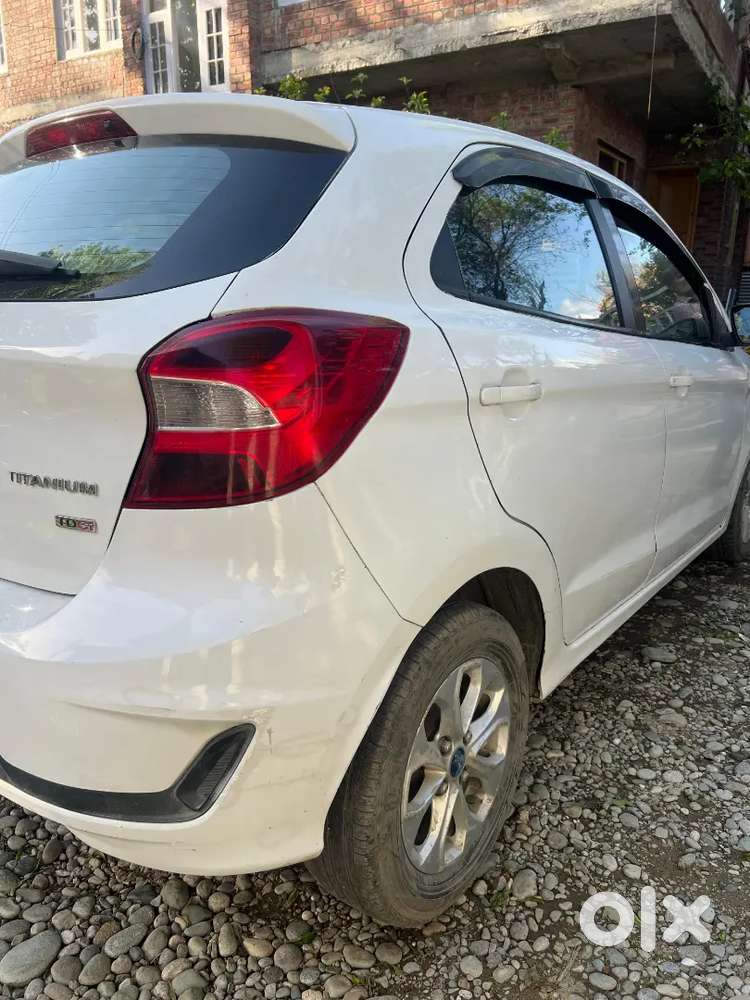 Ford Figo Titanium 2017