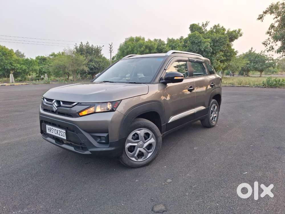 Maruti Suzuki Brezza 1.5 Lxi Smart Hybrid, 2023, Petrol