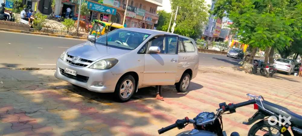 Toyota Innova