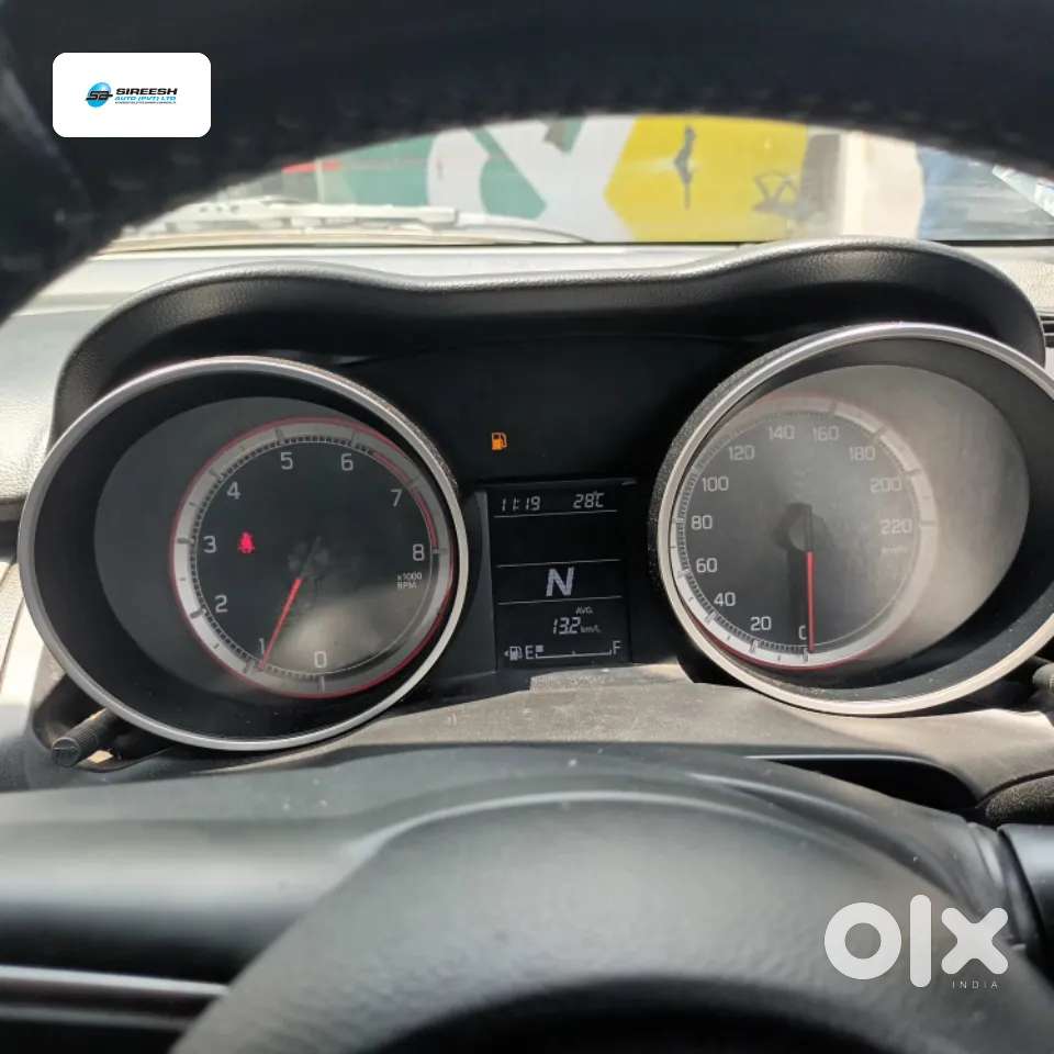 Maruti Suzuki Swift AMT ZXI, 2018, Petrol
