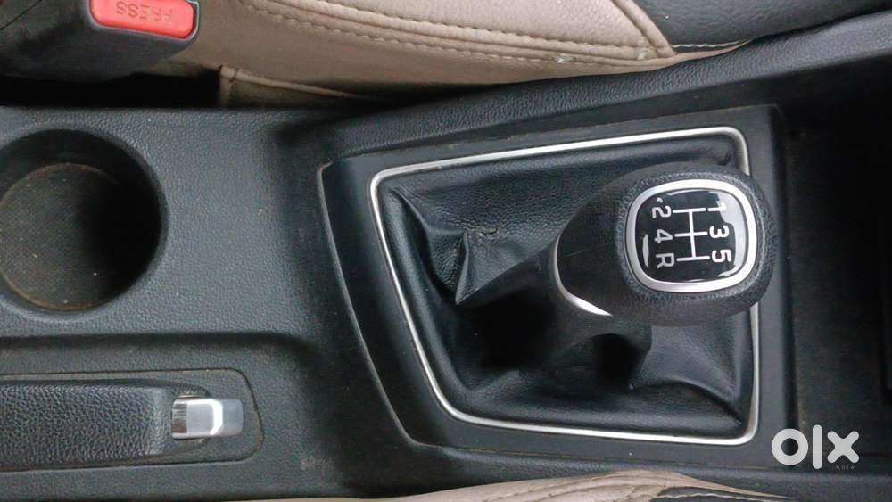 Hyundai Elite I20 Sportz (o) 1.2, 2014, Petrol