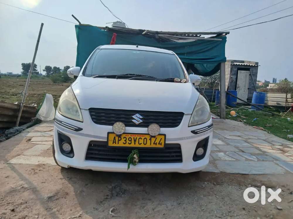 Maruti Suzuki Ertiga 2015 Diesel 14000 Km Driven