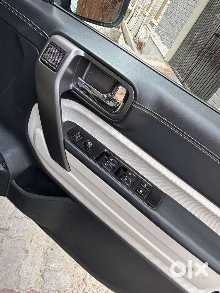 Mahindra Thar Roxx Ax7 L Diesel At 4wd, 2024, Diesel