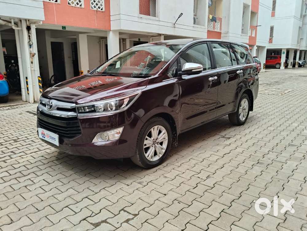 Toyota Innova Crysta 2.8z Automatic, 2016, Diesel