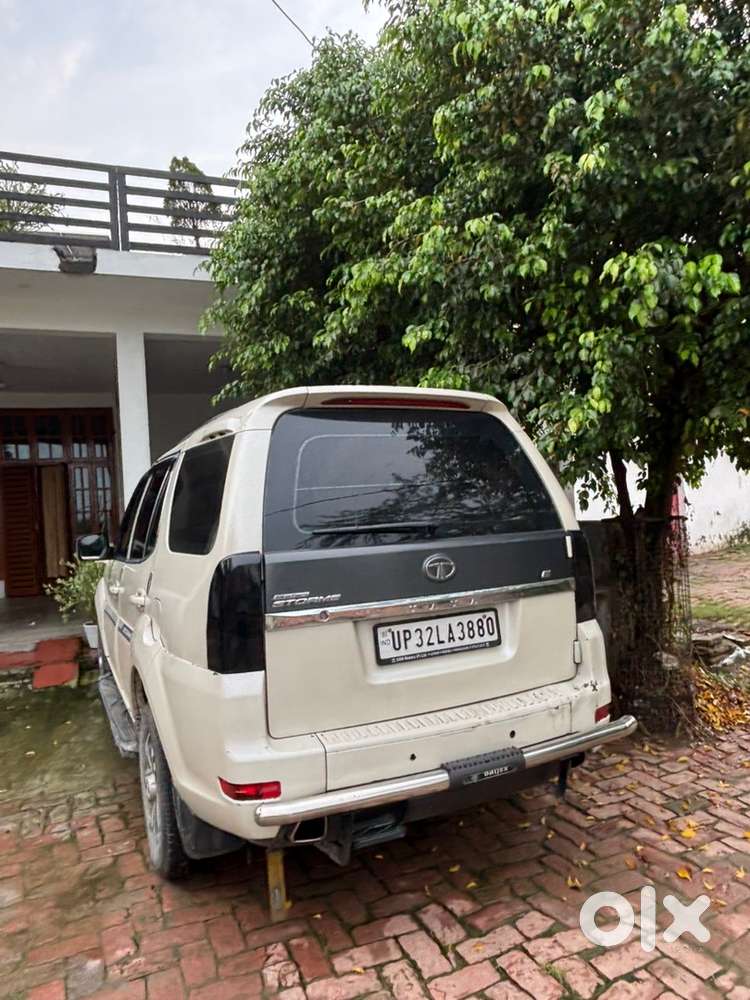 Tata Safari Storme 2019
