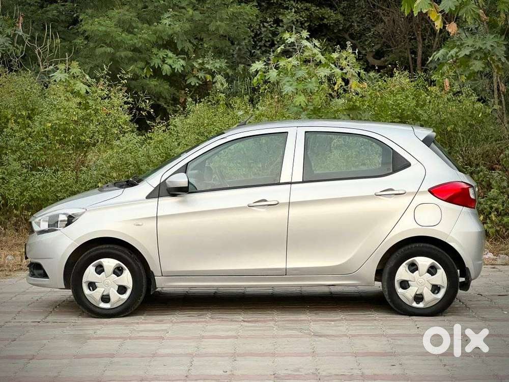Tata Tiago 1.2 Revotron Xt, 2018, Petrol