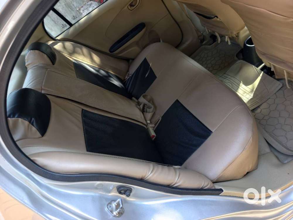 Honda Amaze, 2015, Petrol