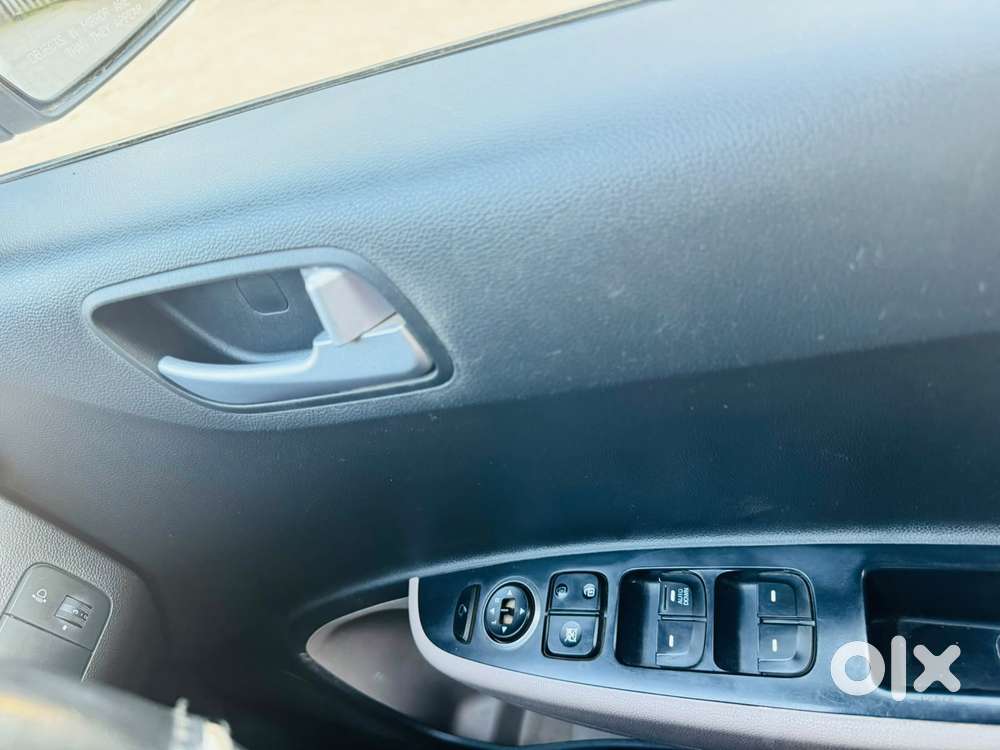 Hyundai Grand I10 Sportz Edition, 2017, Petrol