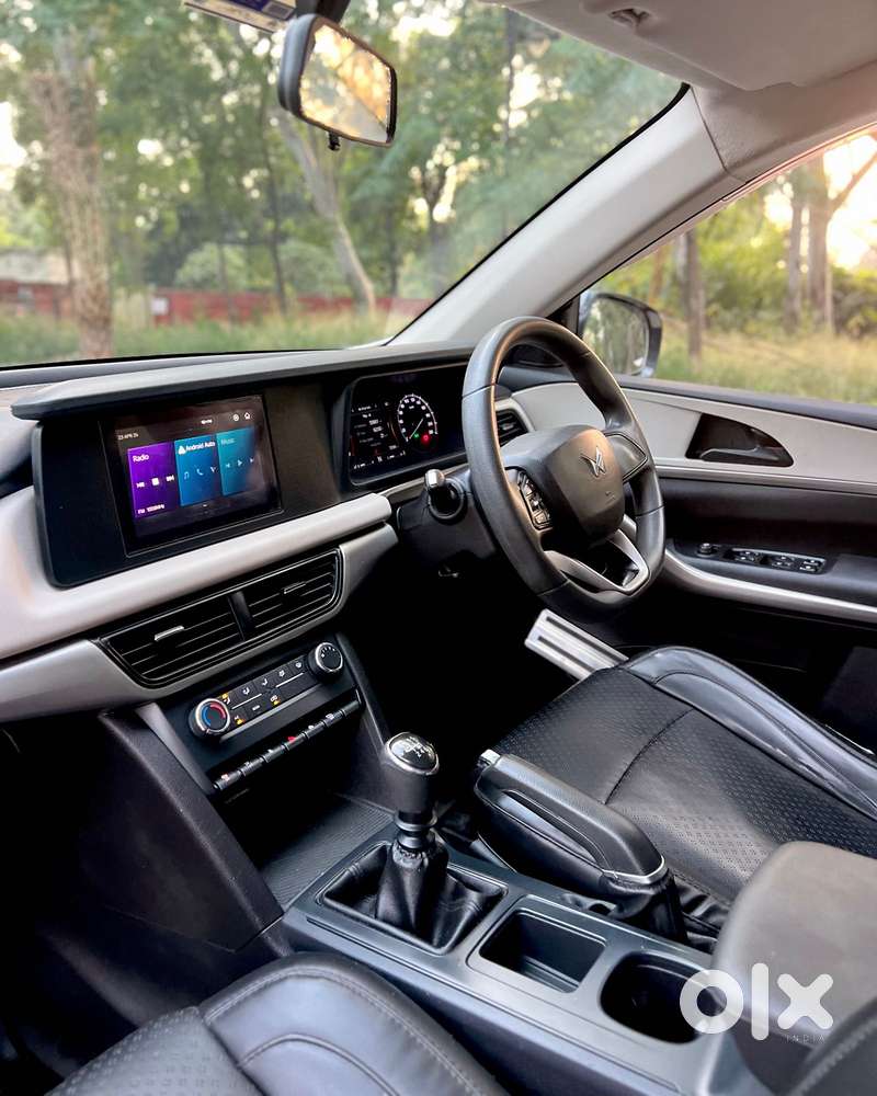 Mahindra Xuv700 2.2 Ax 5 Diesel Mt Str, 2023, Diesel