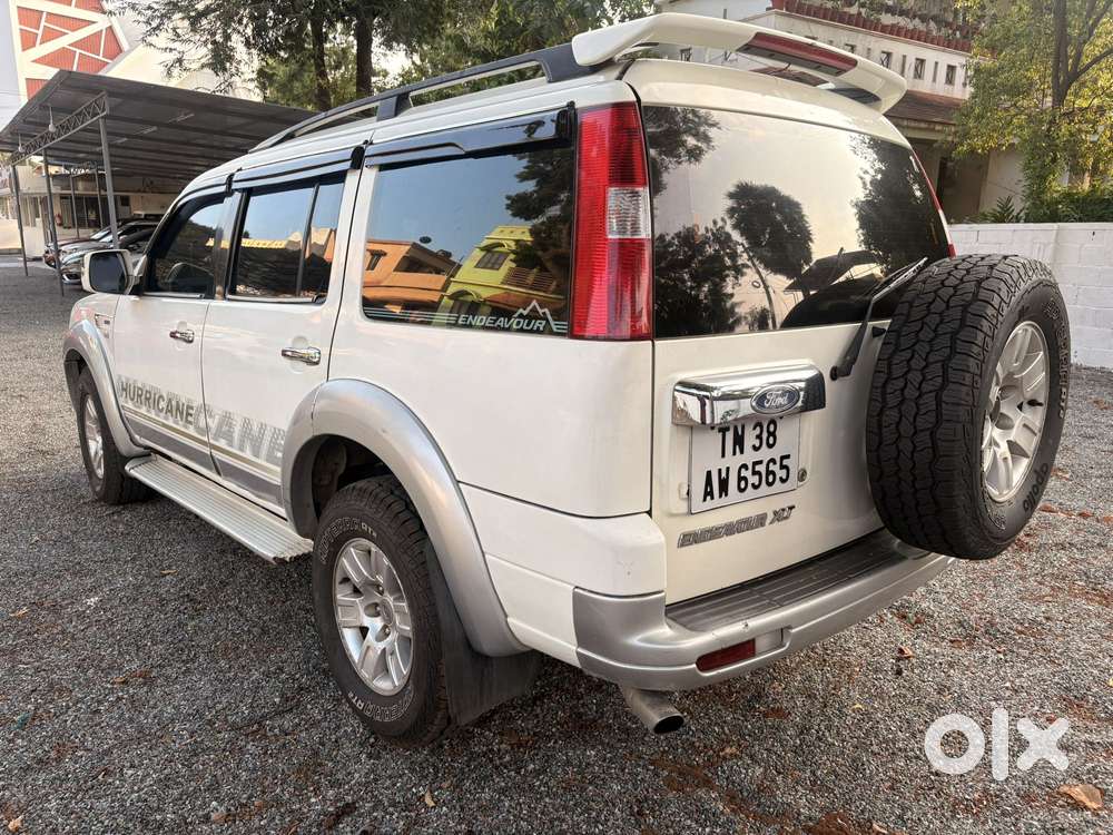 Ford Endeavour 2.2 Trend Mt 4x2, 2009, Diesel