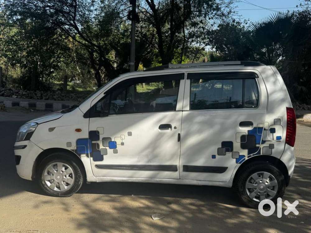 Maruti Suzuki Wagon R 1.0 Vxi Cng, 2015, Cng & Hybrids