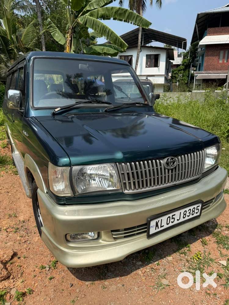 Toyota Qualis 2000 Diesel 325000 Km Driven