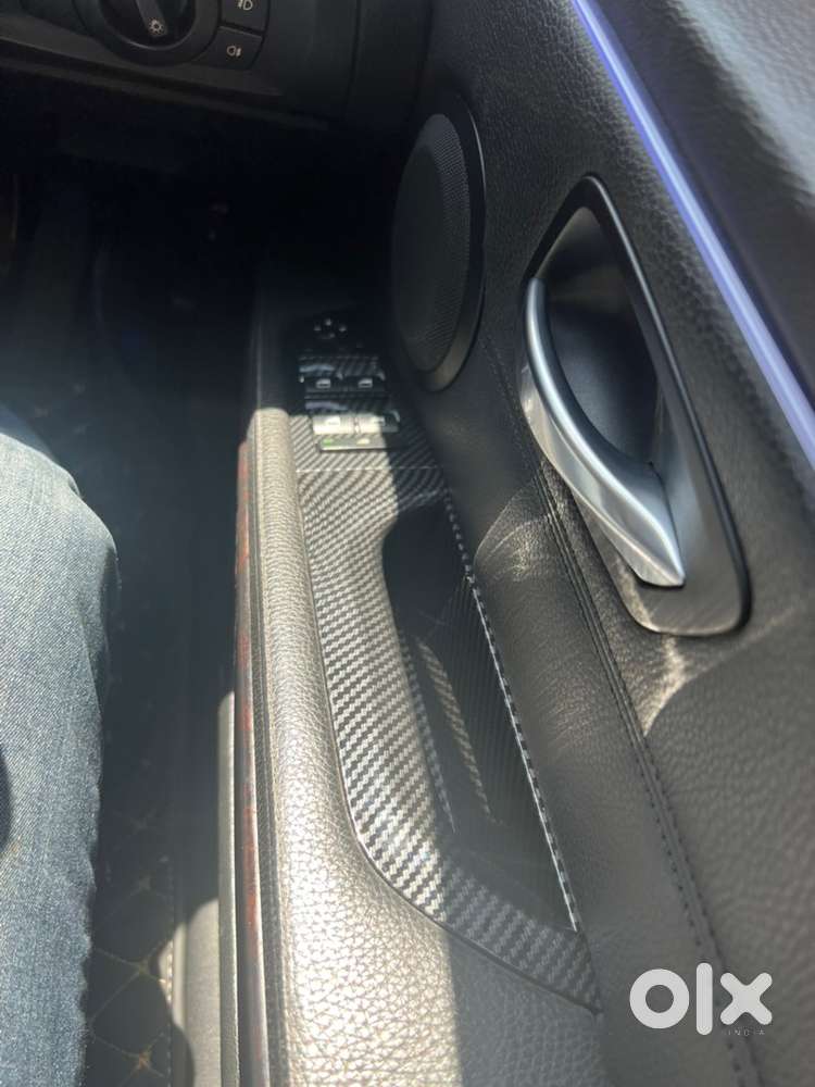 Beautiful Bmw 325i 6cylinder Petrol Automatic