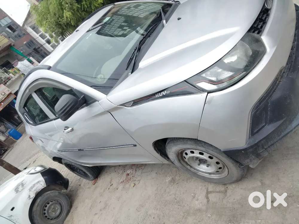 Mahindra Kuv100 Nxt 2017 Year Car ... Petrol/cng