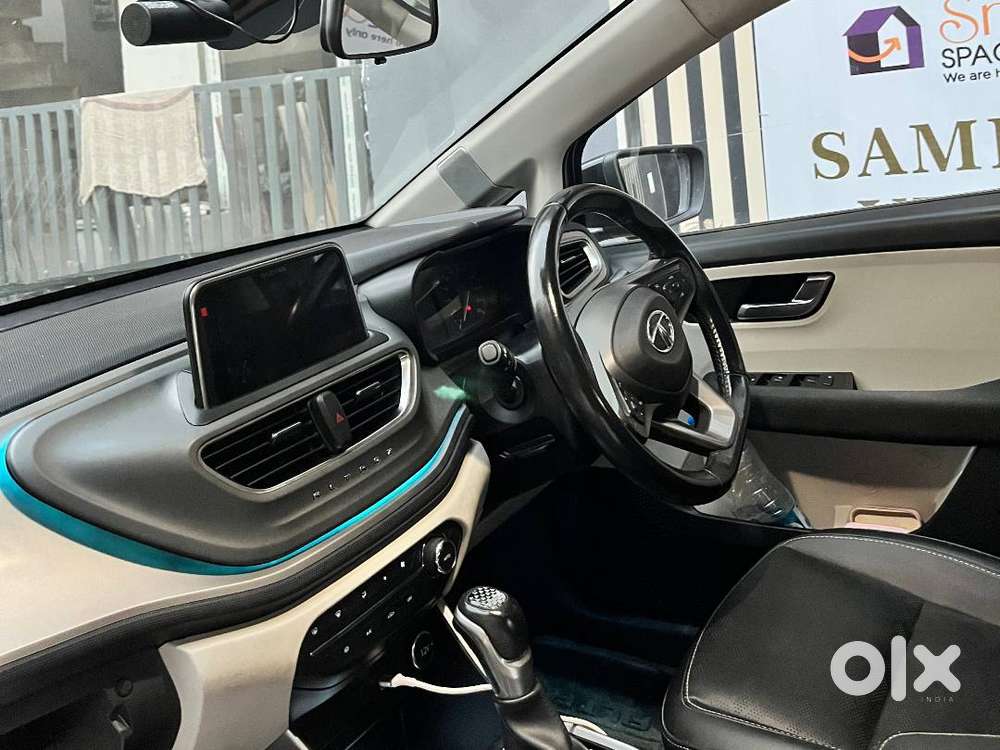 Selling My 2022 Tata Altroz Xza+ Dca – Top Model Automatic (petrol).