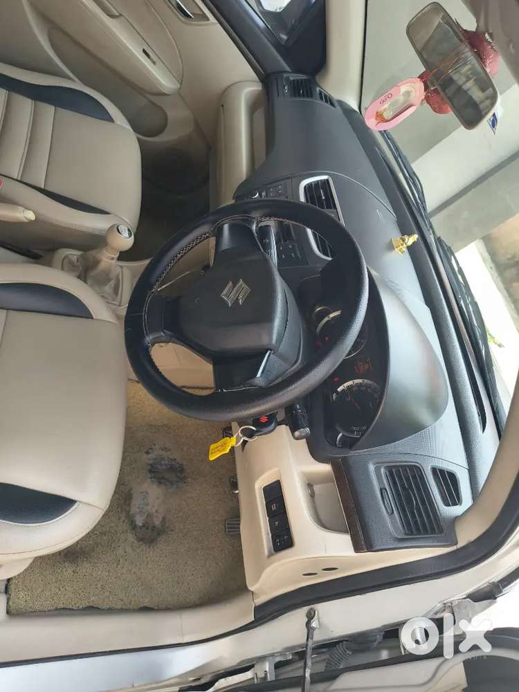 Maruti Suzuki Dzire 2017 Diesel 180000 Km Driven