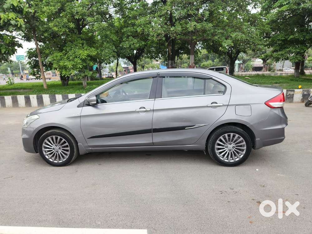 Maruti Suzuki Ciaz 1.5 Zeta Shvs Mt, 2017, Petrol