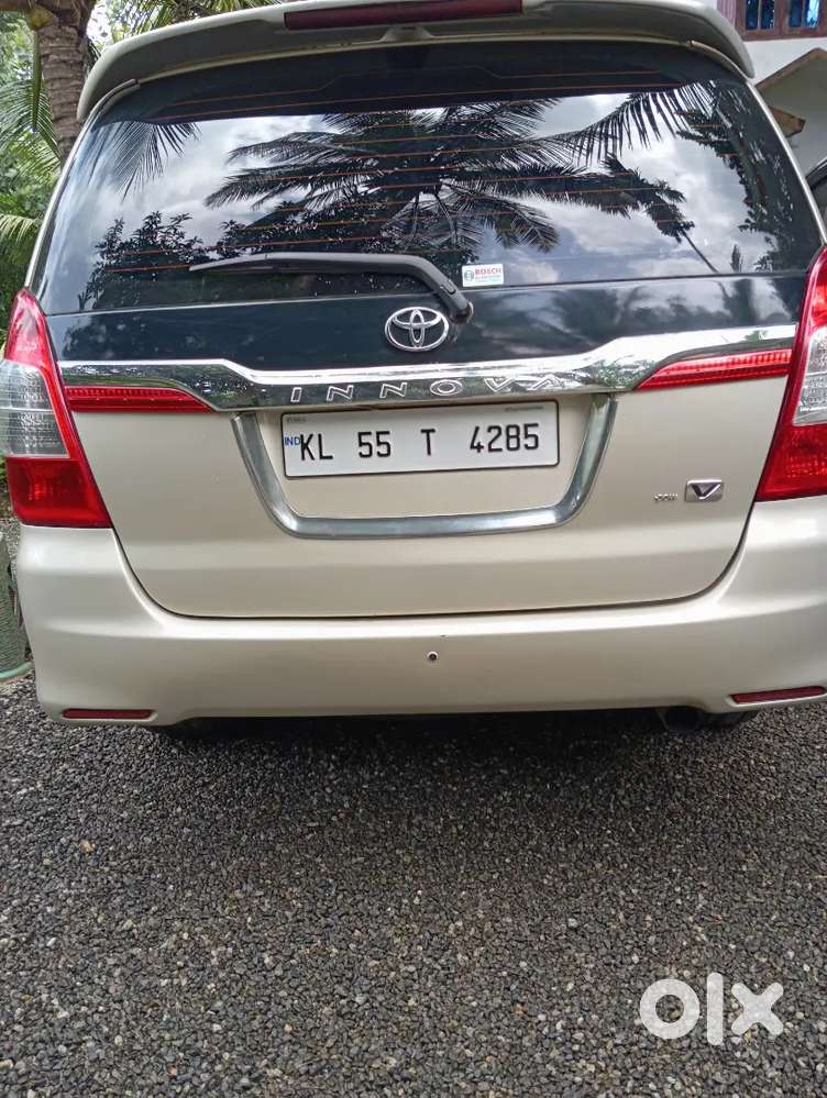 Toyota Innova 2010 Diesel 7 Seater &ndash; Well Maintained