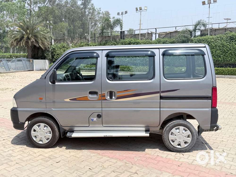 Maruti Suzuki Eeco 5 Seater Ac, 2022, Cng & Hybrids