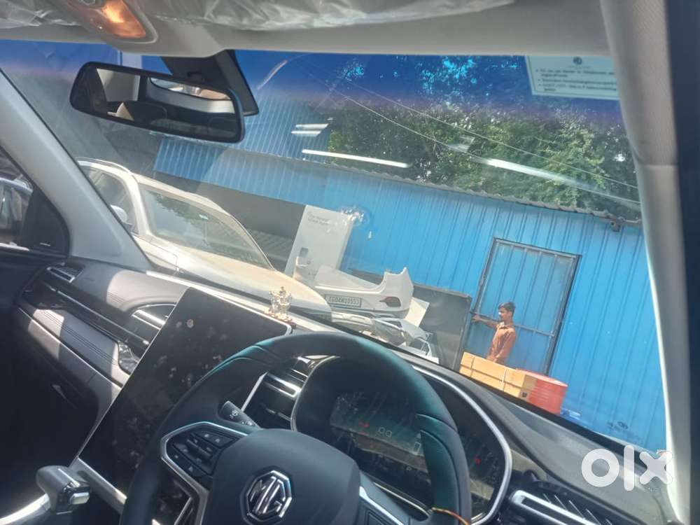 Mg Hector Brand New Only 5600 Km Driven
