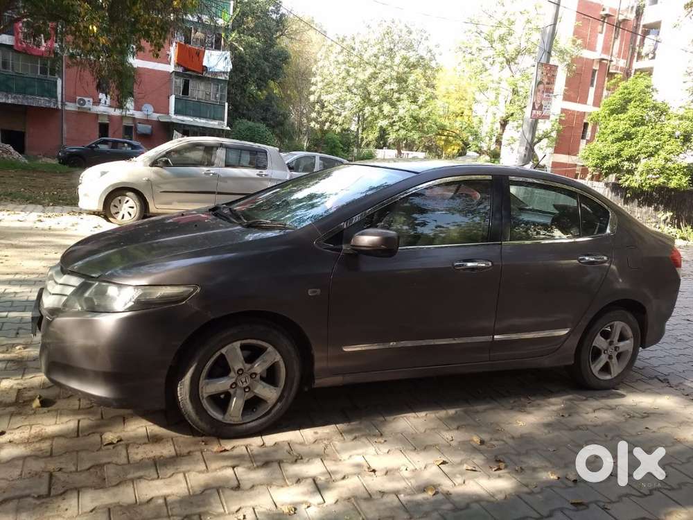 Honda City 2011 Cng & Hybrids Well Maintained