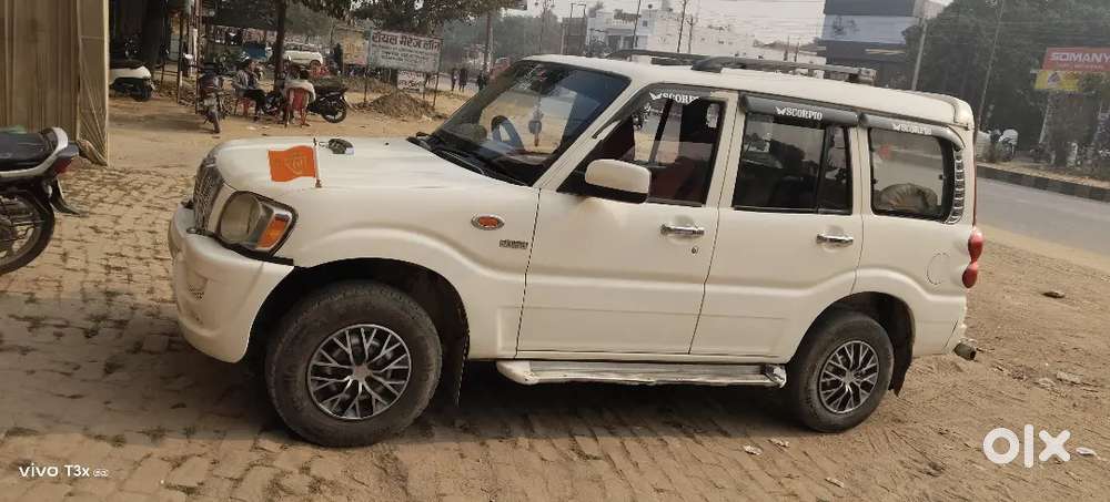 Mahindra Scorpio Classic 2010 Diesel 150000 Km Driven