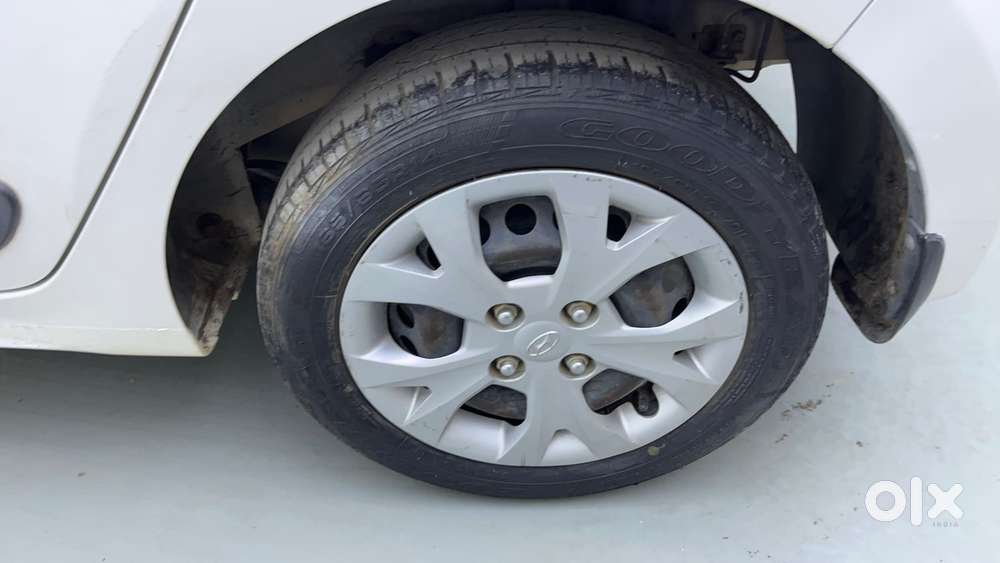 Hyundai Grand I10 1.2 Kappa Sportz, 2015, Petrol