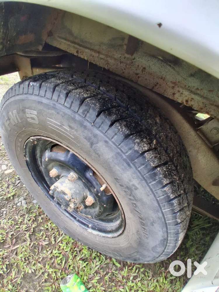 Bolero Slx Selling In Emerceny Brand New Tires