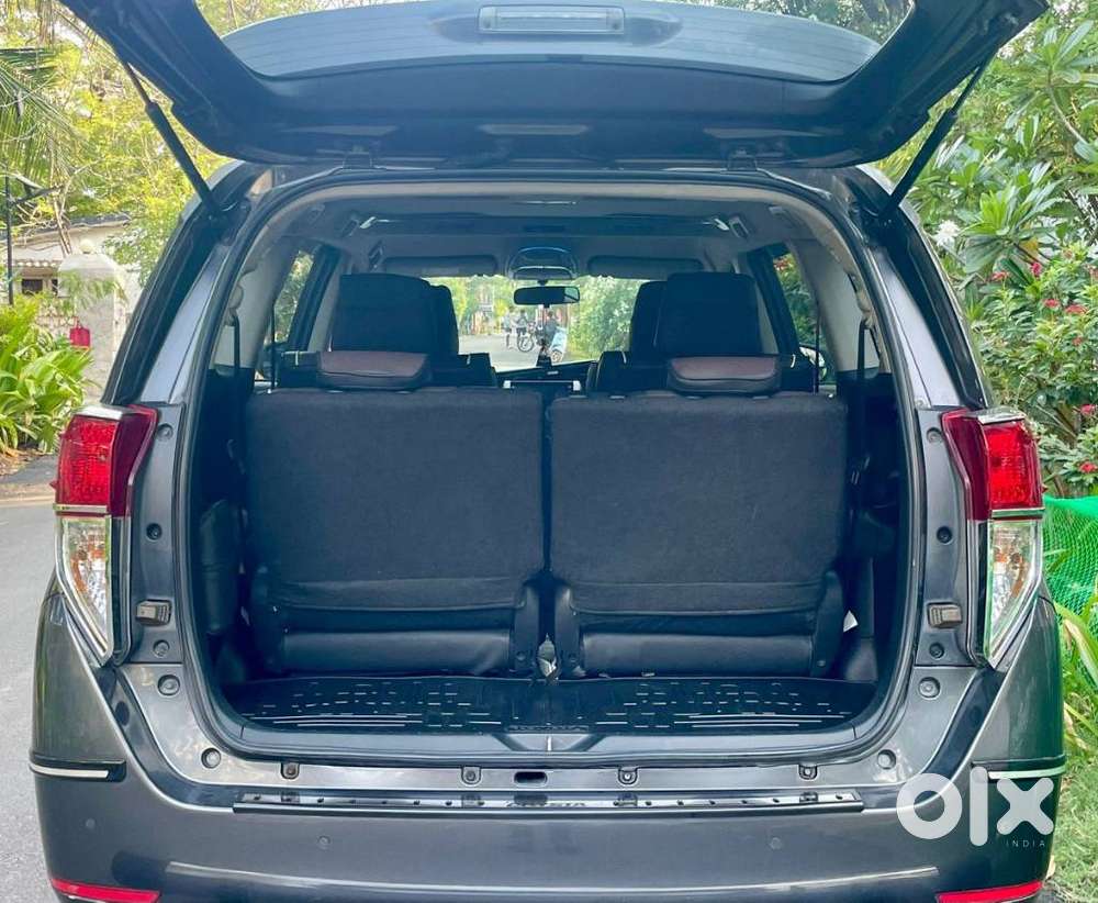 Toyota Innova Crysta 2.4 V 7 Str, 2022, Diesel