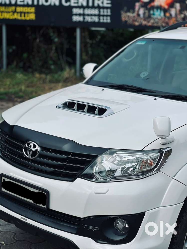 Toyota Fortuner 2014