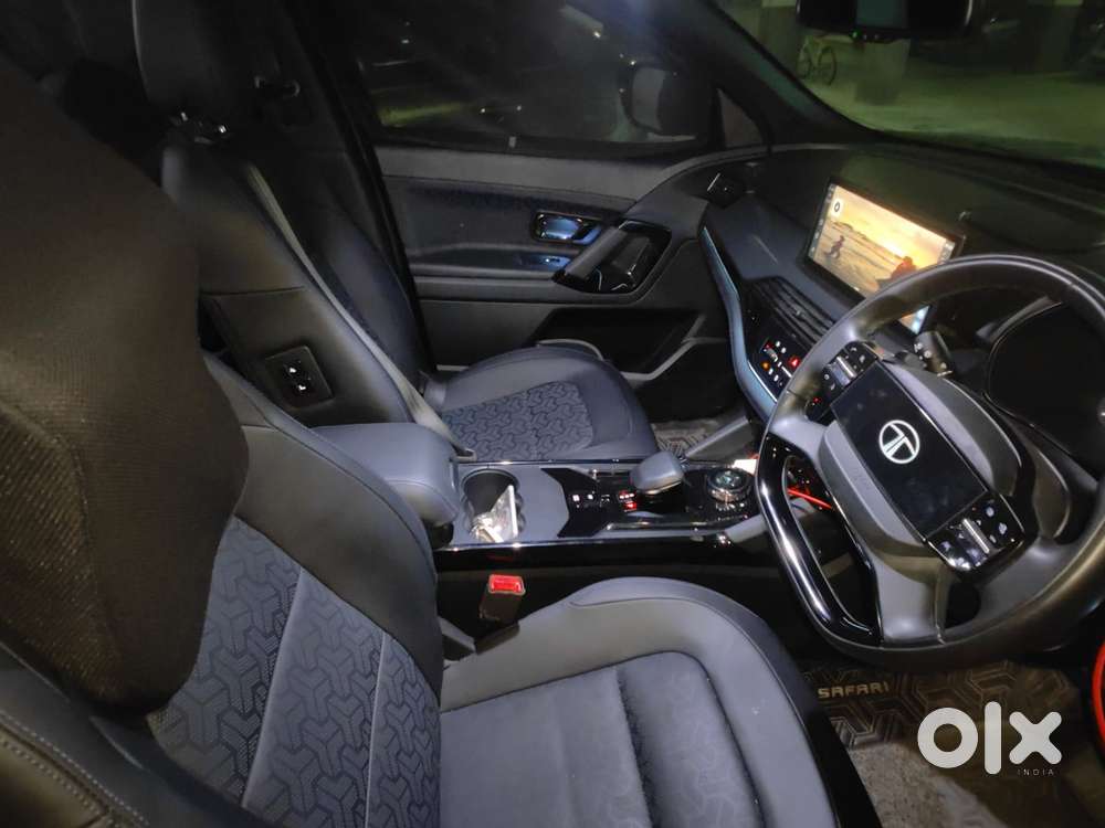 Tata Safari Accomplished X Plus 6 Str Dark Edition At, 2024, Diesel