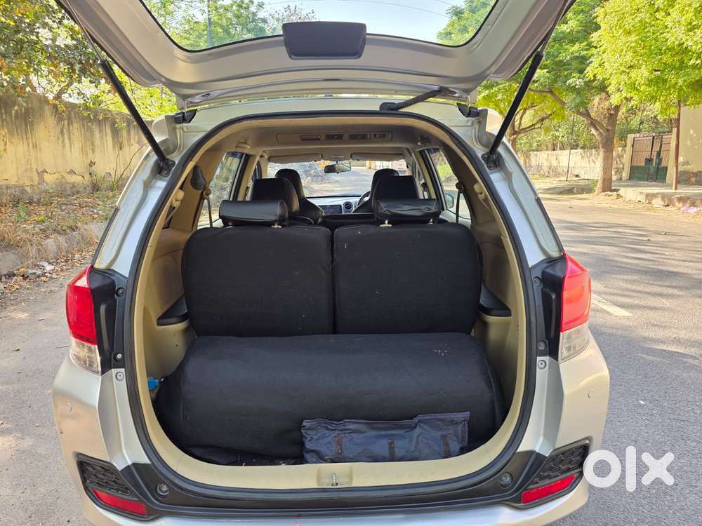 Honda Mobilio 1.5 S I-vtec Mt, 2016, Cng & Hybrids