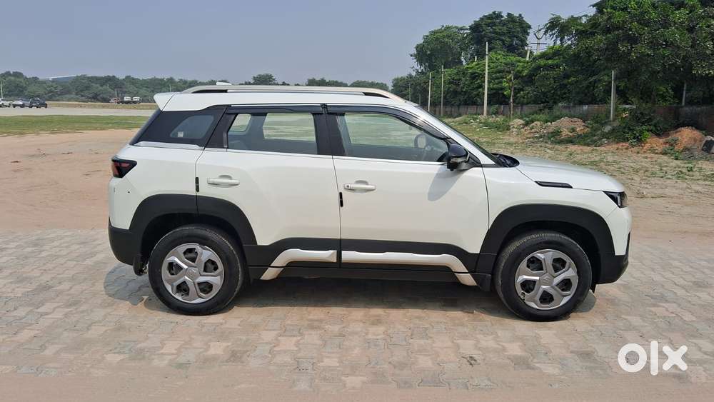 Maruti Suzuki Brezza 1.5 Lxi Cng, 2023, Cng & Hybrids